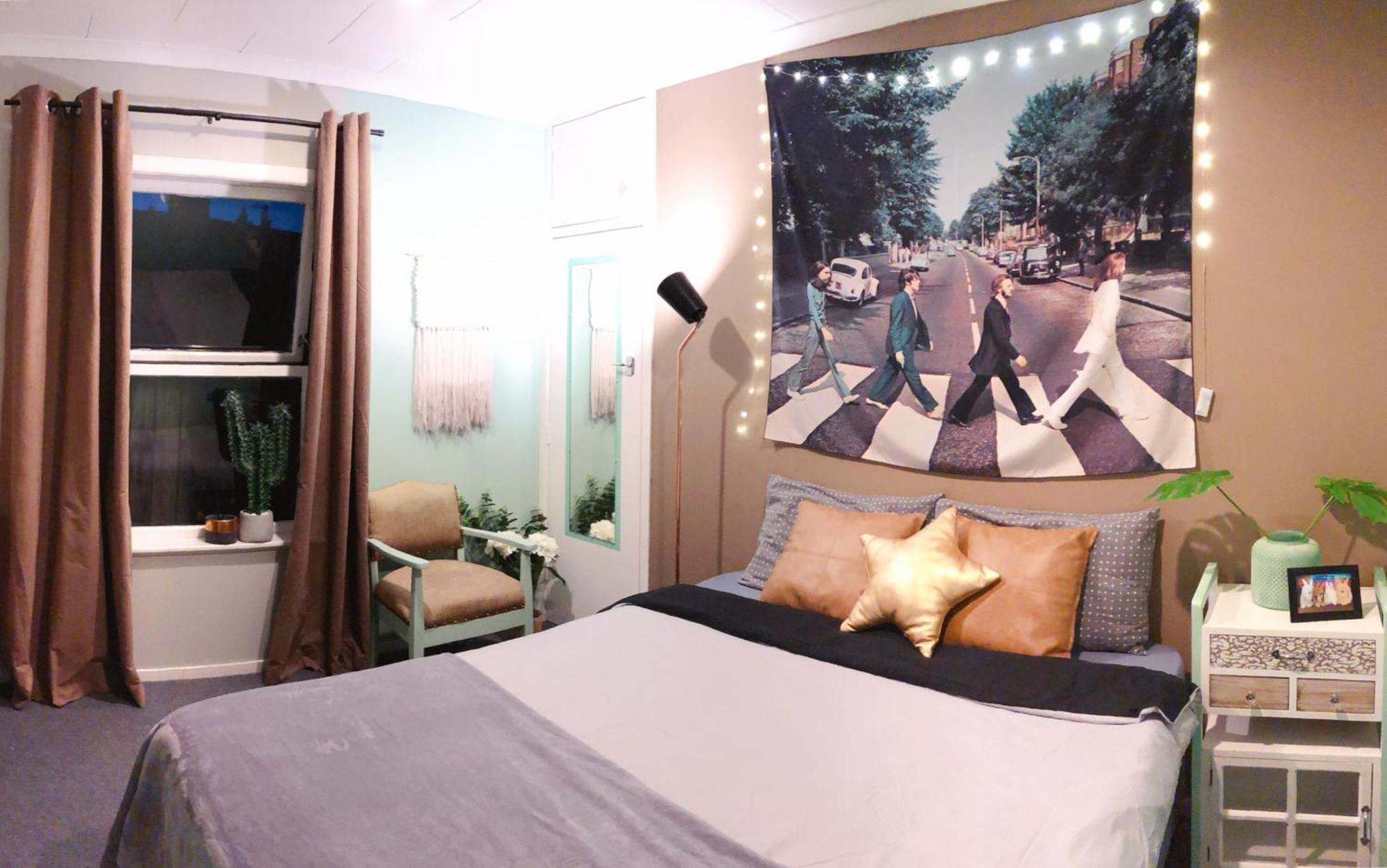 Double Bed Guest Room Hamilton Ngoại thất bức ảnh
